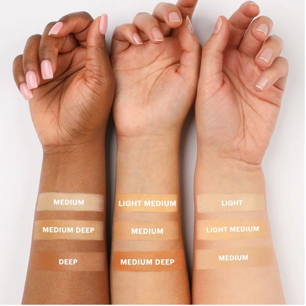 Glo Skin Beauty Spot Treat Concealer acne-safe makeup formulated with 1% salicylic acid to camouflage blemishes, reduce redness, and provide long-lasting coverage at The Skyn Distillery Wayzata Minnesota.